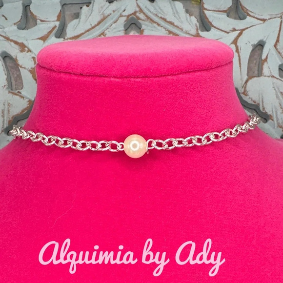 Choker statement silver faux beige pearl pendant necklace 12.5” adjustable - Picture 1 of 4